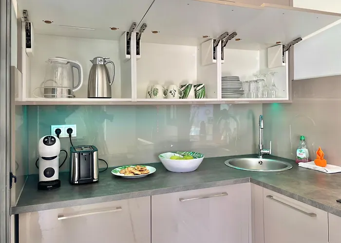 Cosy Capri アパート *